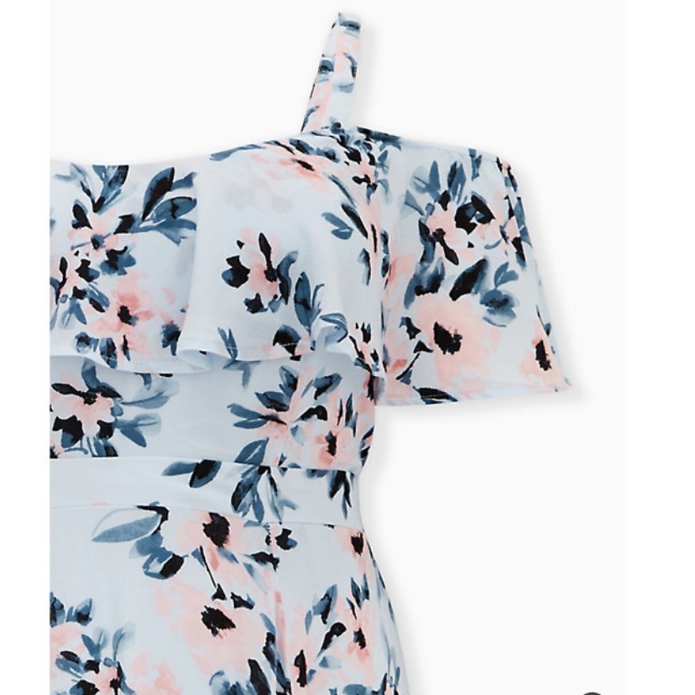 Light Blue Floral Cold Shoulder Handkerchief Dress - Picture 2 of 4